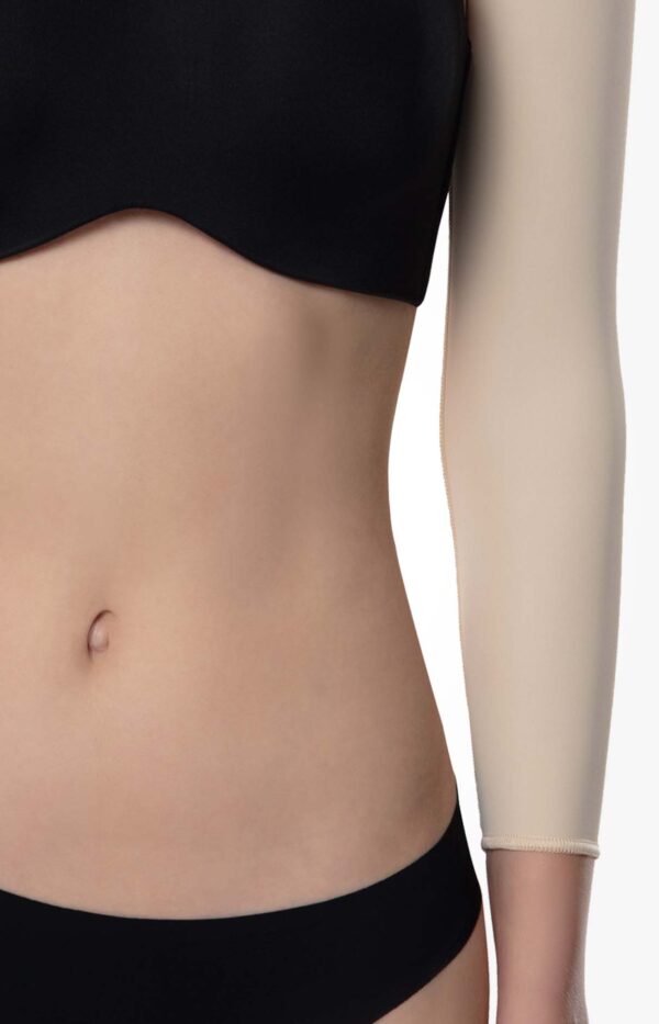 Armlet used after liposuction operations